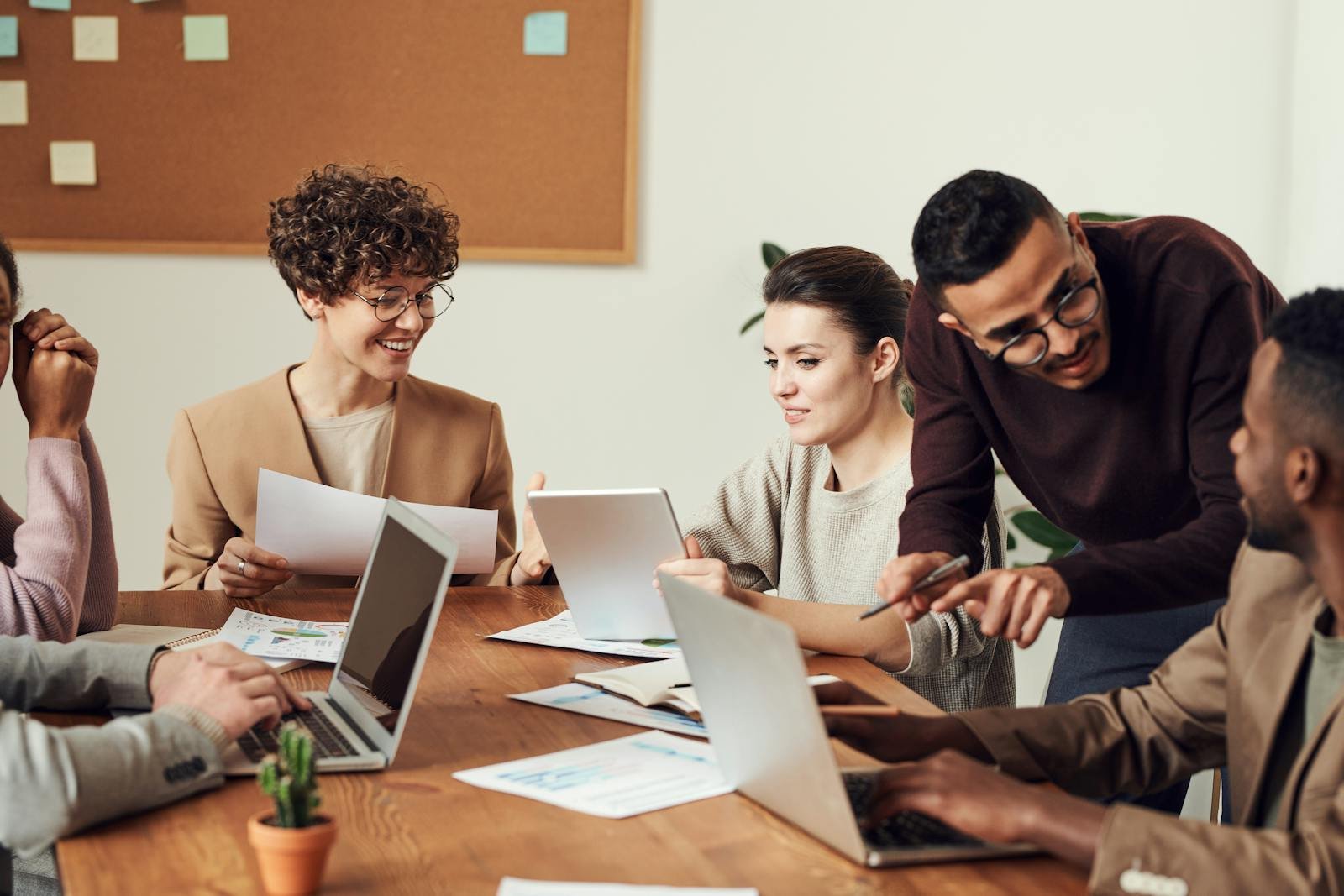 How to Create Client Contracts That Protect Both Parties