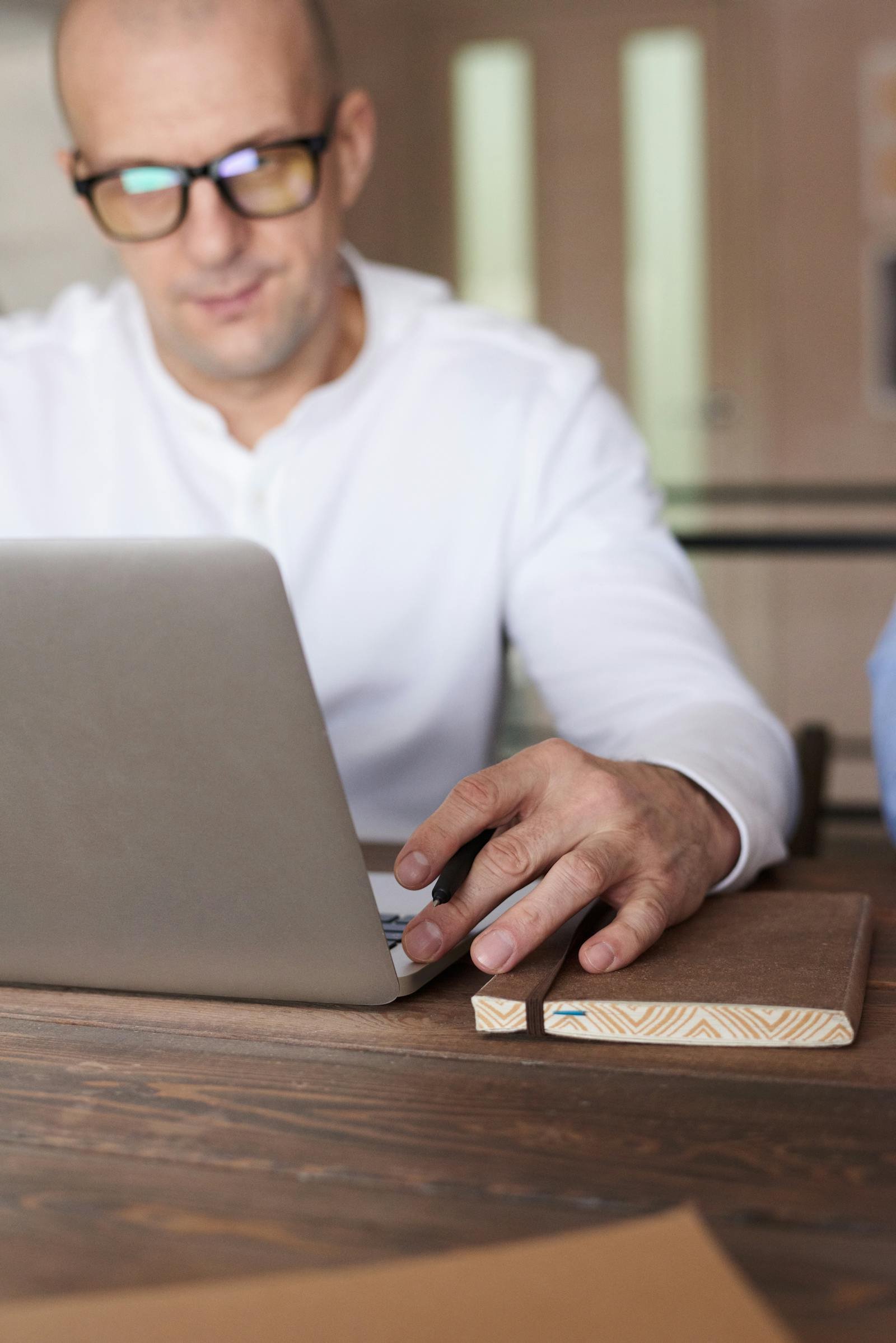 How to Create a Winning Freelance Contract Template